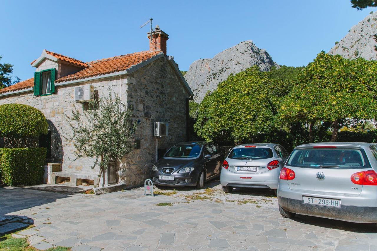 Holiday Home Katarina Omiš Dış mekan fotoğraf