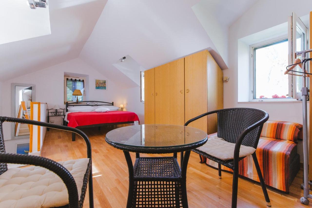 Holiday Home Katarina Omiš Dış mekan fotoğraf